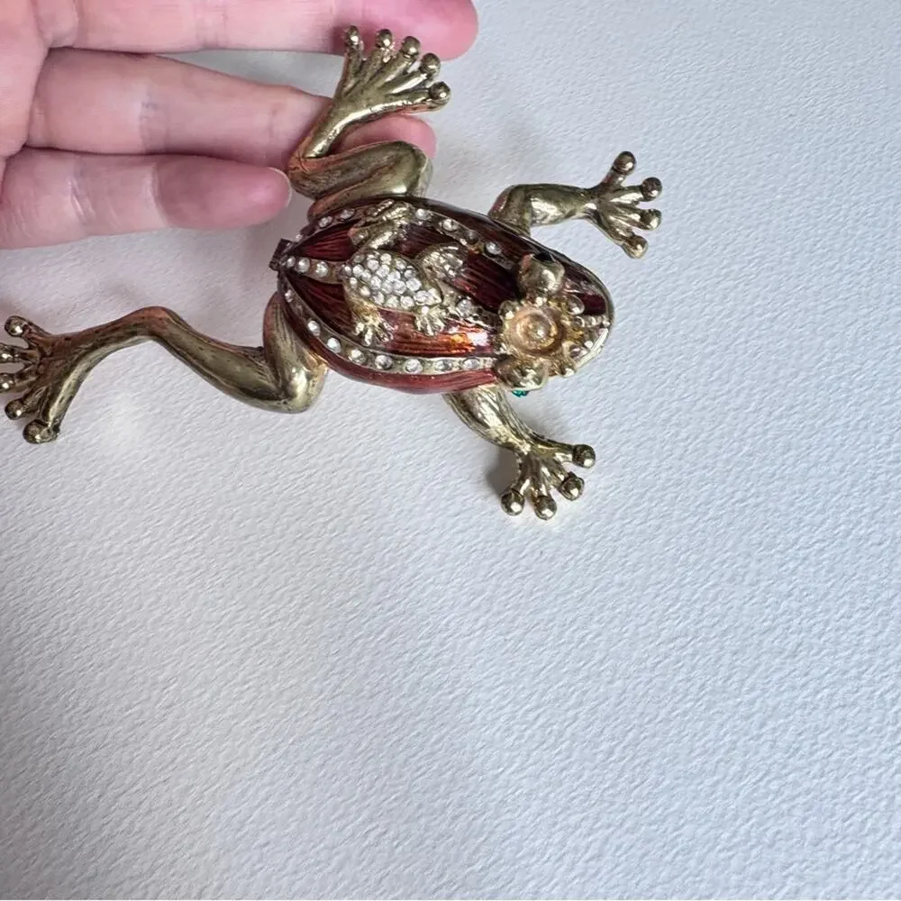 Vintage Gold Tone Brown Enamel Frog Prince Trinket Box Shelf Sitter